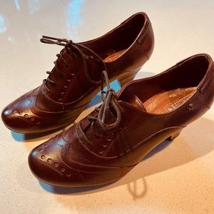 PIKOLINOS Brown Leather Lace-Up Ankle Booties